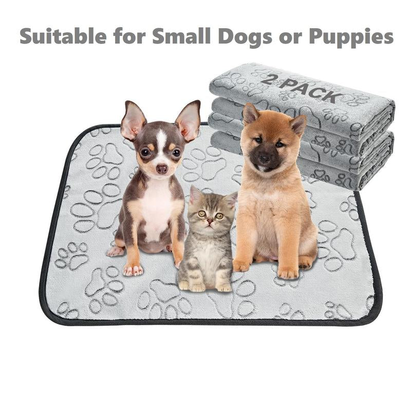 Qeils Washable Pee Pads for Dogs - 2 Pack Super Absorbent Reusable Puppy Pads in Green Long Wool, Mat, Pet Supplies, Ideal for Potty Training
